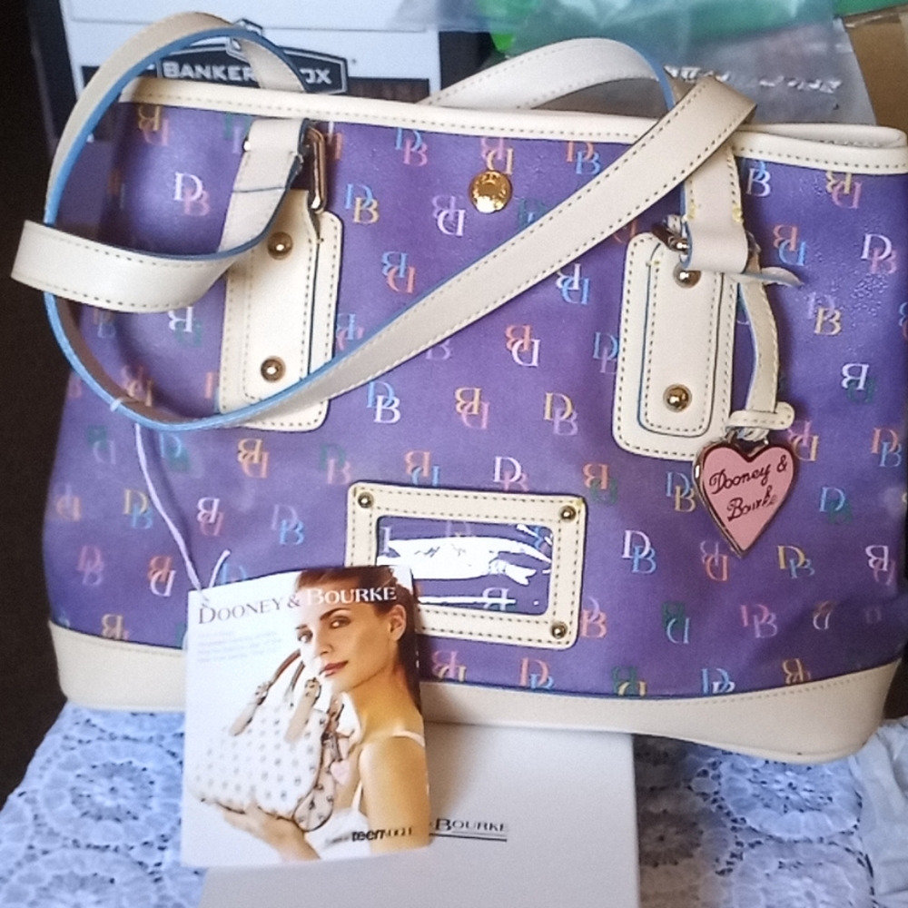 Vtg Dooney & Bourke Shoulder Bag Grape NWT